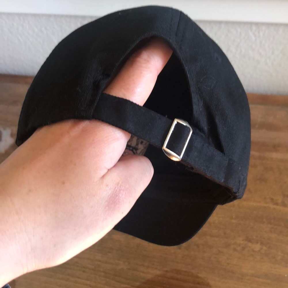 Kanye West face hat - Picture 3 of 3